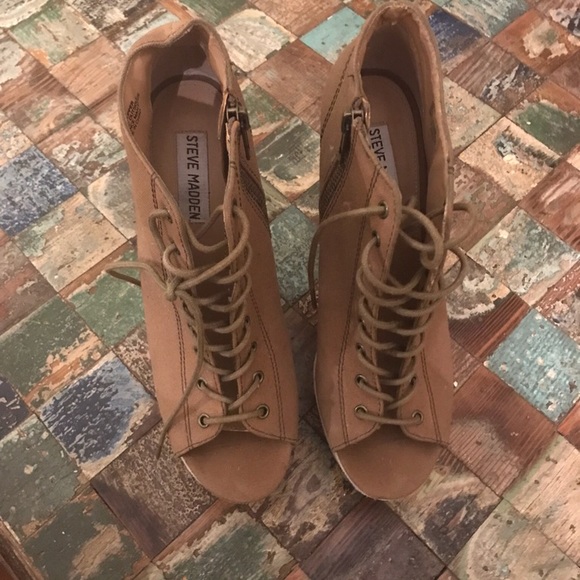 Steve Madden Shoes Steve Maddens Dylonn Wedge Shoe Poshmark